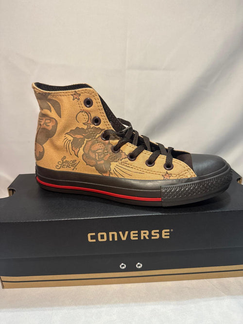 Chuck Taylor Converse